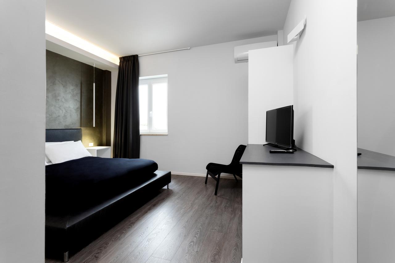 غالّيبولي Minimal Rooms المظهر الخارجي الصورة